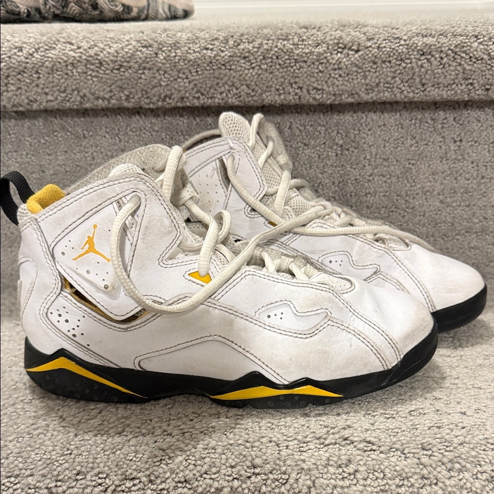 Boys Jordan True Flight White and Yellow Sneakers